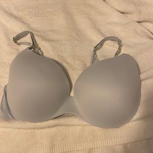 34D Victoria Secret Incredible
